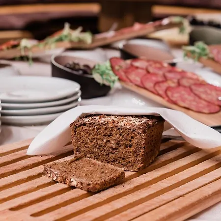 Pinzgauerhof - Inclusive Evening Dinner 3*