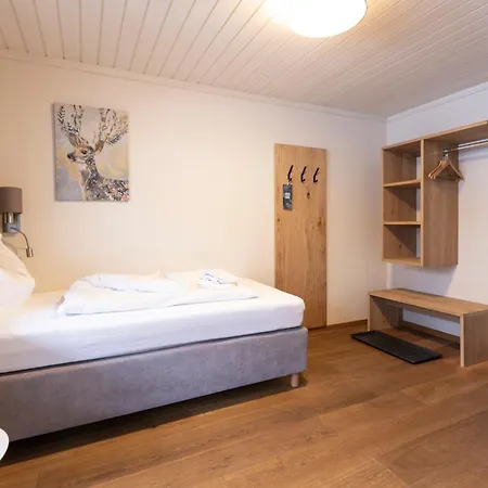 Pinzgauerhof - Inclusive Evening Dinner 3*