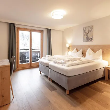 Pinzgauerhof - Inclusive Evening Dinner 3* Saalbach-Hinterglemm