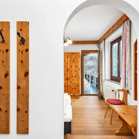 Pinzgauerhof - Inclusive Evening Dinner Hotel Saalbach-Hinterglemm