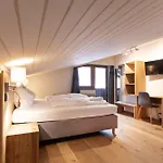 Pinzgauerhof - Inclusive Evening Dinner Otel 3*