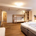Pinzgauerhof - Inclusive Evening Dinner Hotel Saalbach-Hinterglemm
