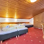 Hotel Pinzgauerhof - Inclusive Evening Dinner 3*