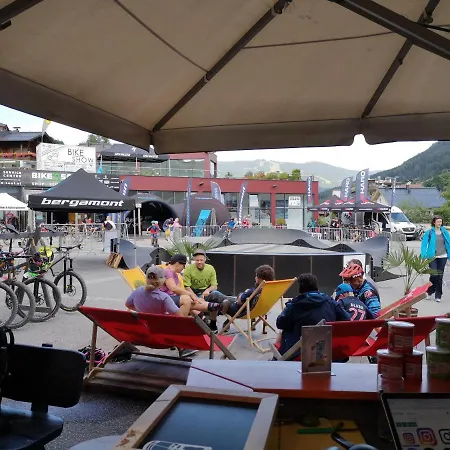 Hotel Pinzgauerhof & Bike - Inclusive Evening Dinner Saalbach-Hinterglemm