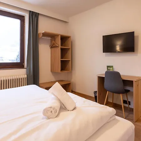 Pinzgauerhof - Inclusive Evening Dinner Отель Зальбах-Хинтерглемм