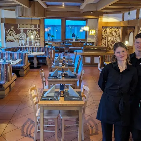 Pinzgauerhof - Inclusive Evening Dinner 酒店