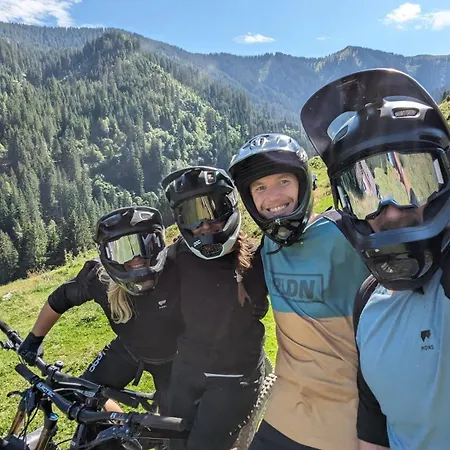 Pinzgauerhof - Inclusive Evening Dinner 3* Зальбах-Хинтерглемм