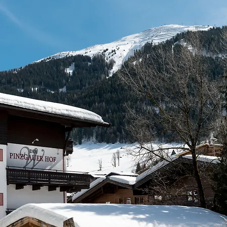 Hotel Pinzgauerhof - Inclusive Evening Dinner