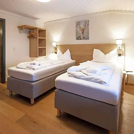 Hotel Pinzgauerhof - Inclusive Evening Dinner 3*