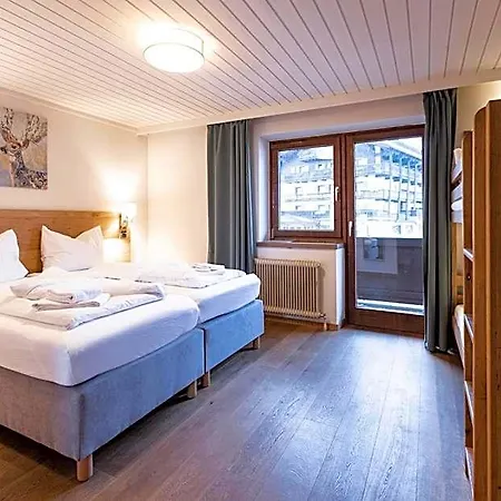 Pinzgauerhof - Inclusive Evening Dinner 3* Saalbach-Hinterglemm