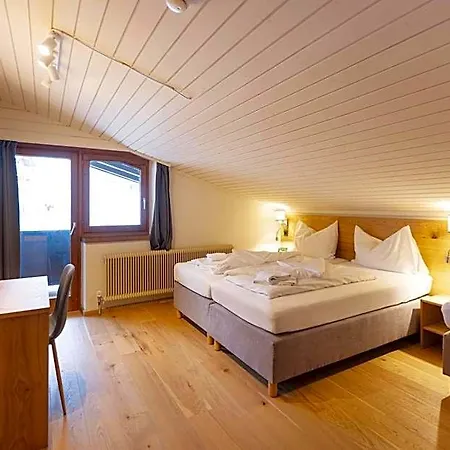 Hotel Pinzgauerhof - Inclusive Evening Dinner Saalbach-Hinterglemm