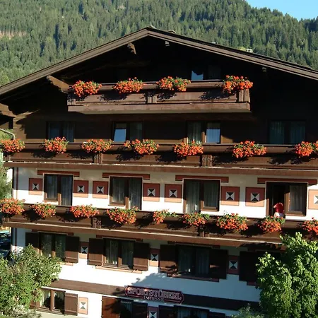 Pinzgauerhof - Inclusive Evening Dinner