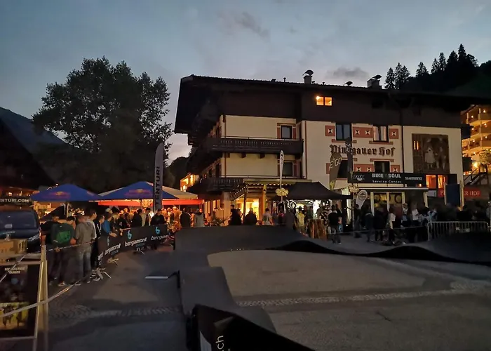 Pinzgauerhof - Inclusive Evening Dinner 3*