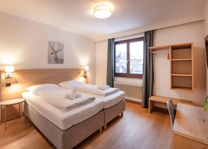 Hotel Pinzgauerhof - Inclusive Evening Dinner