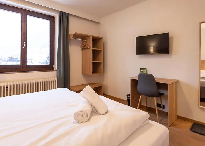 Pinzgauerhof - Inclusive Evening Dinner Hotel Saalbach-Hinterglemm