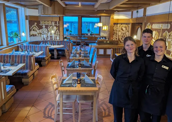 Pinzgauerhof - Inclusive Evening Dinner Hotel