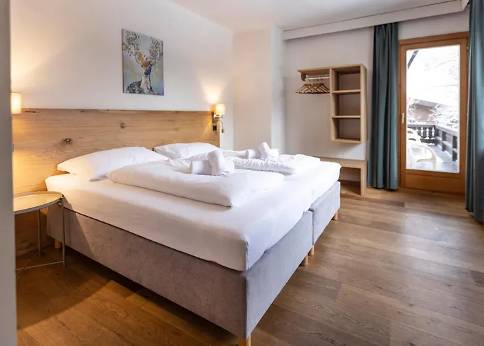 Pinzgauerhof - Inclusive Evening Dinner Hotel