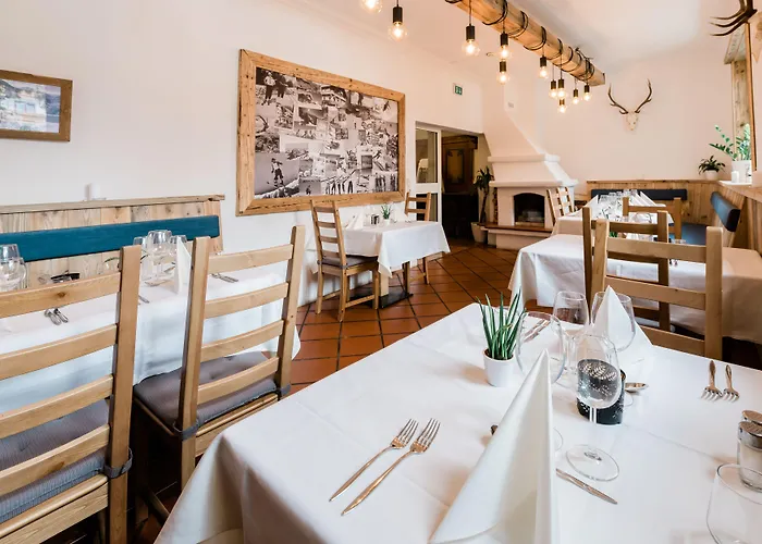 Pinzgauerhof - Inclusive Evening Dinner Saalbach-Hinterglemm